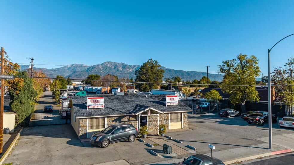 More Photos Of 5570 W Mission Blvd, Ontario Contractor Storage Yard For Sale