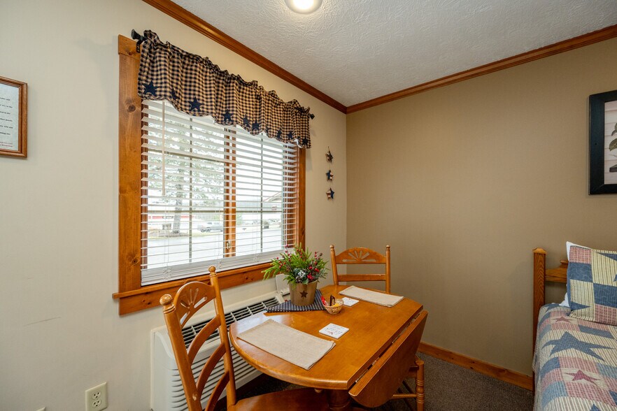 More Photos Of 17848 Garrett Hwy, Oakland Apartments For Sale