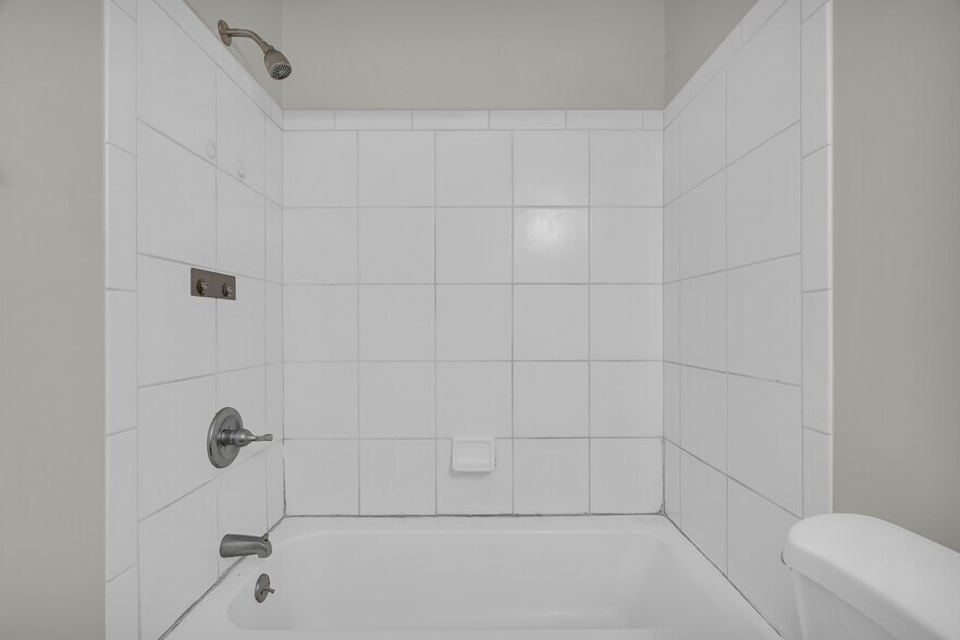 More Photos Of 738 Black Mountain Rd, Toccoa Apartments For Sale