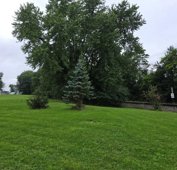 More Photos Of 357 N 6th St, Coshocton Land For Sale