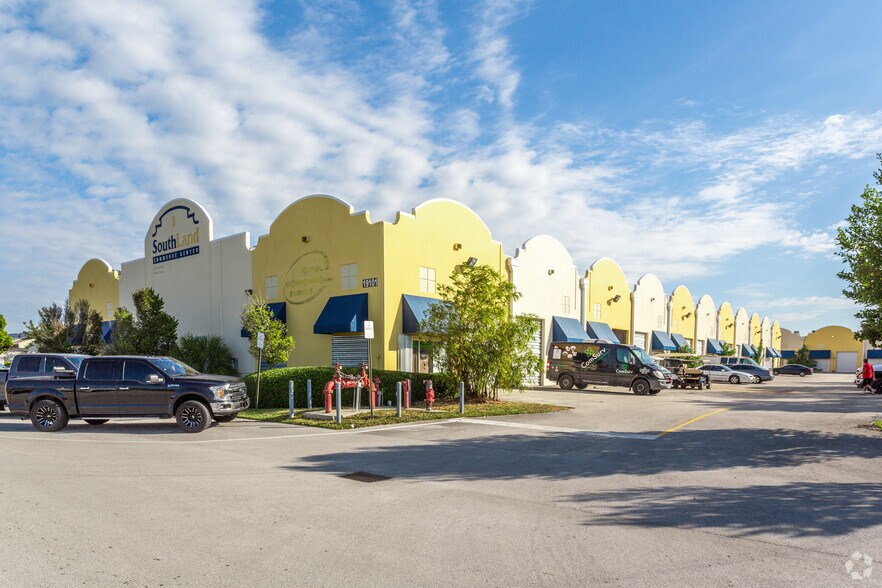 More Photos Of 19101 SW 108 Ave, Miami Industrial For Sale