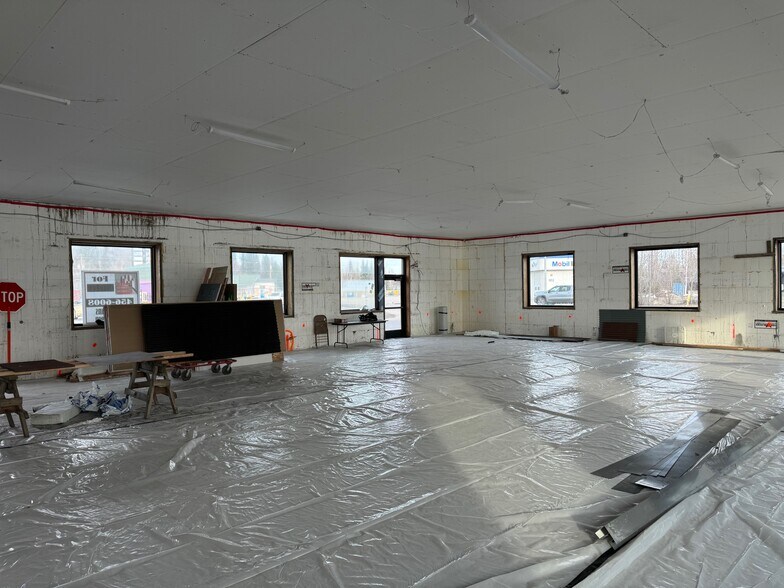 More Photos Of 906 Old Steese Hwy, Fairbanks General Retail For Lease