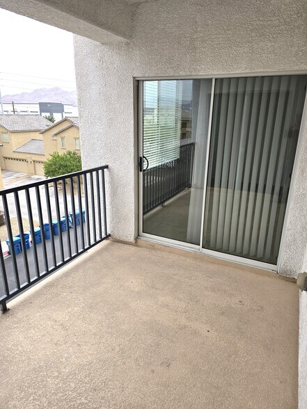 More Photos Of 4300 N Lamont St, Las Vegas Apartments For Sale