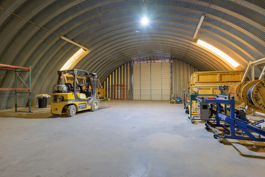 More Photos Of 7020 N County Rd W, Odessa Warehouse For Sale