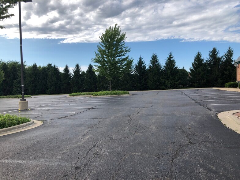 More Photos Of 1531 Grove Ave, Barrington Office For Sale