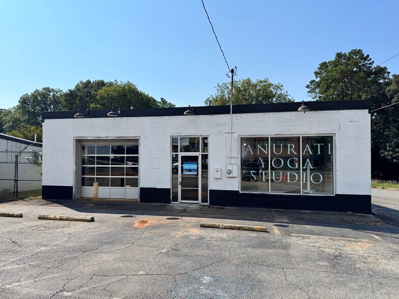 Primary Photo Of 2753 E College Ave, Decatur Freestanding For Lease