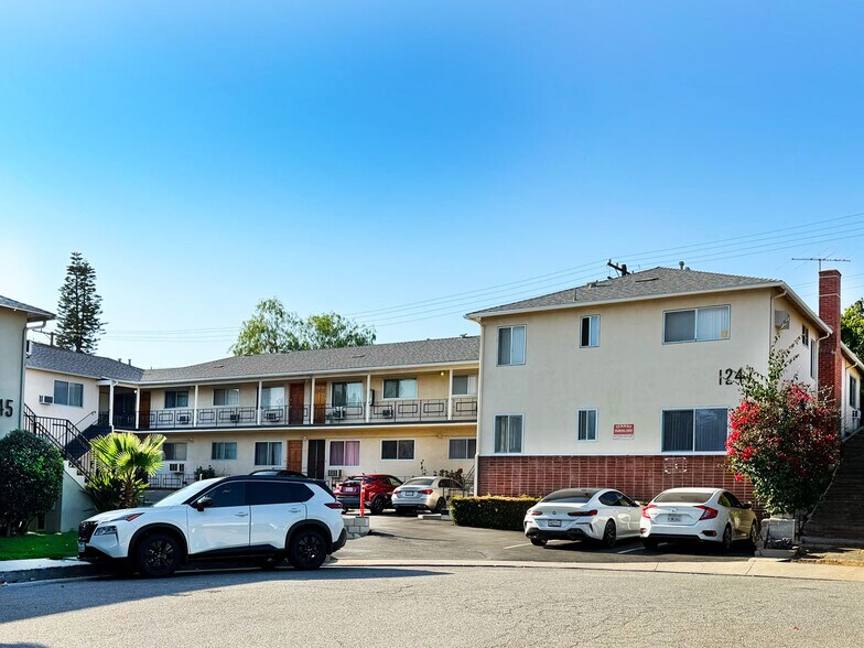 More Photos Of 1247 Viola Ave, Glendale Apartments For Sale