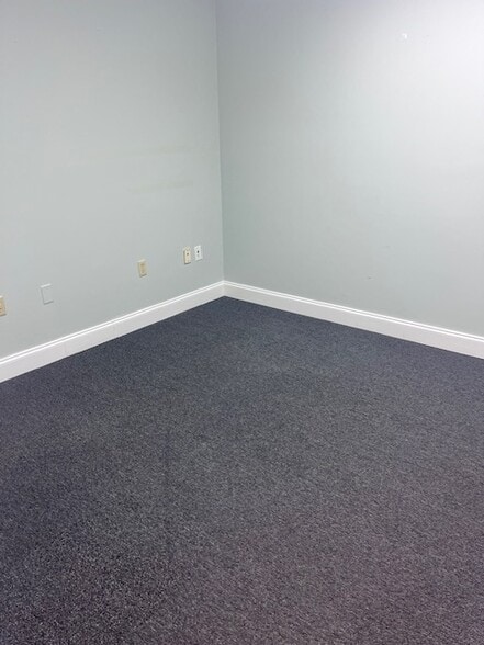 More Photos Of 4800 Linton Blvd, Delray Beach Medical For Lease