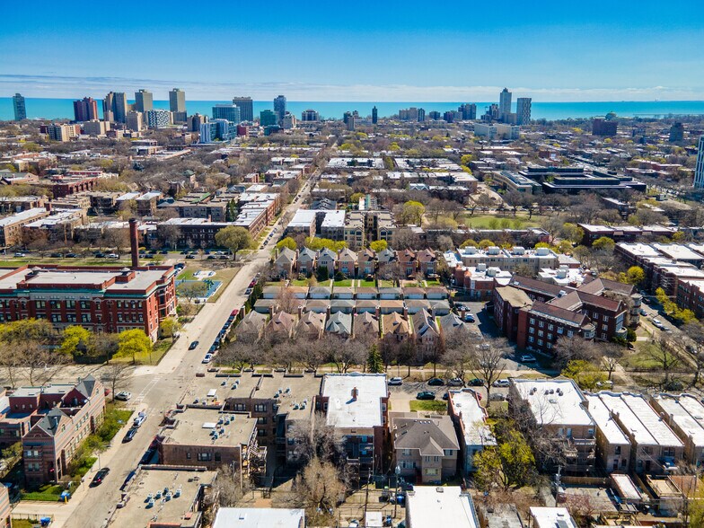 More Photos Of , Chicago Multifamily For Sale