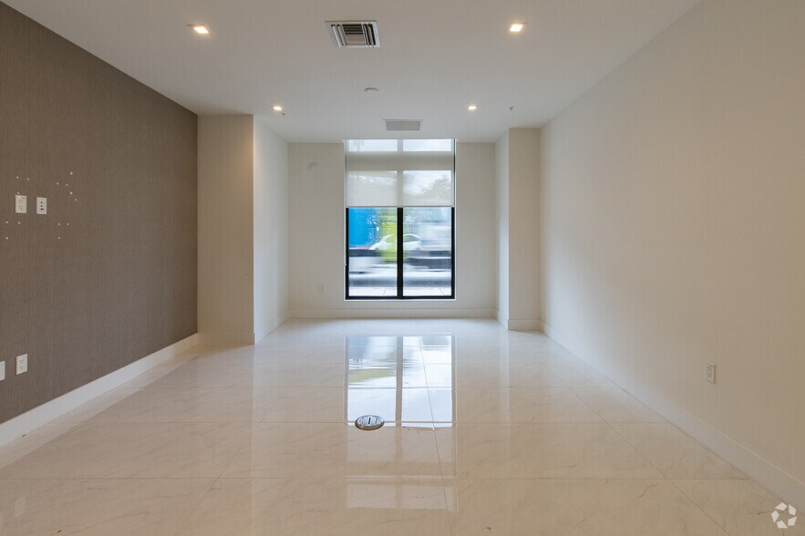 More Photos Of 301 Altara Ave, Coral Gables Apartments For Sale