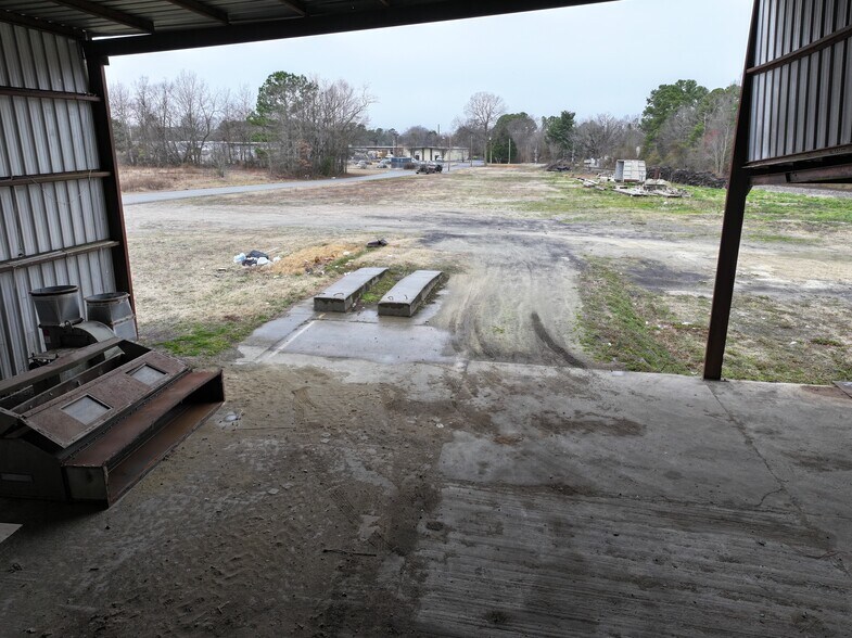More Photos Of 1331 Stancell St, Roanoke Rapids Warehouse For Sale
