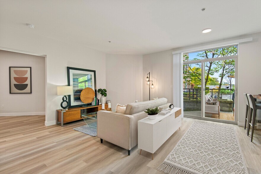 More Photos Of 1900 Queen Anne Ave N, Seattle Apartments For Lease