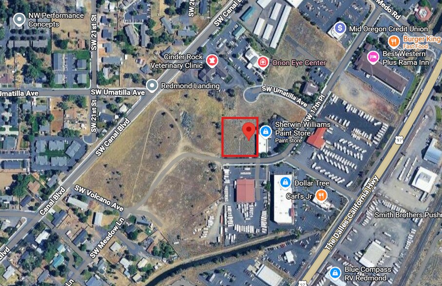 More Photos Of 2865-2895 SW 17th Place Pl, Redmond General Retail For Lease