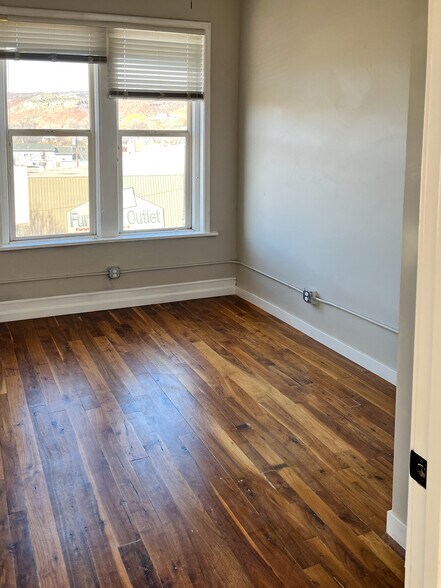 More Photos Of 108 N Main St, Richfield Office Residential For Sale