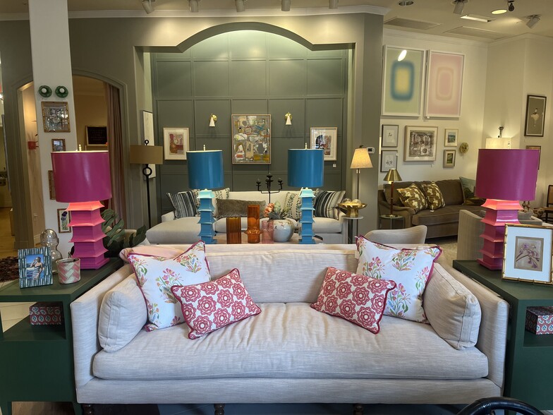 More Photos Of 5001-5029 Huguenot Rd, Richmond General Retail For Lease