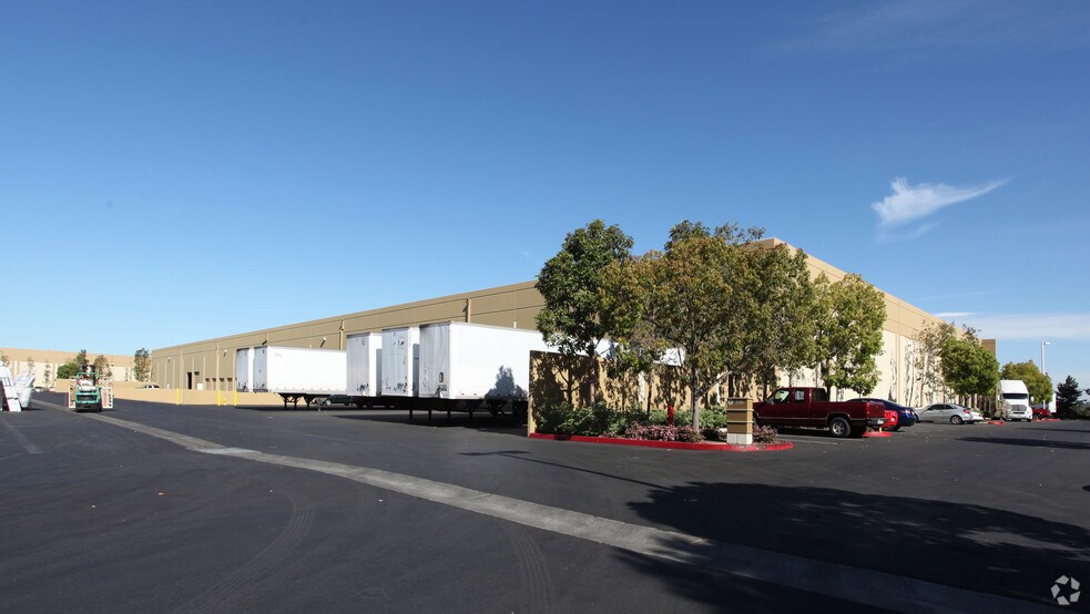 More Photos Of 2750 Progress St, Vista Manufacturing For Lease