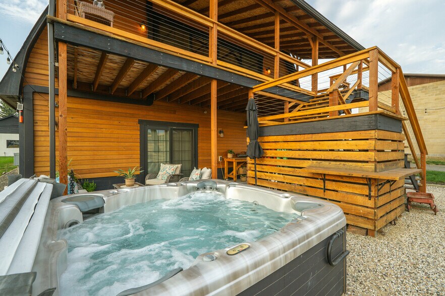 More Photos Of 510 E Main Ave, Chewelah Lodge Meeting Hall For Sale