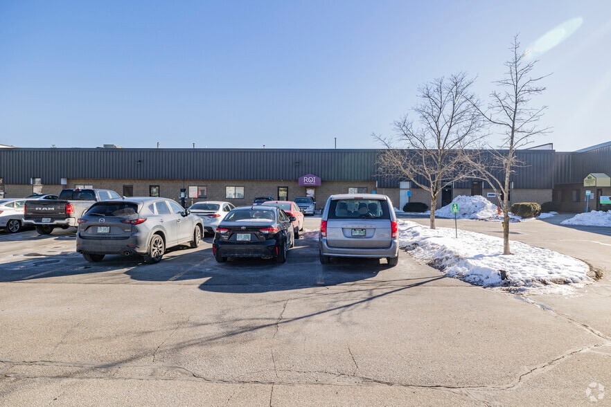 More Photos Of 472 Amherst St, Nashua Distribution For Lease