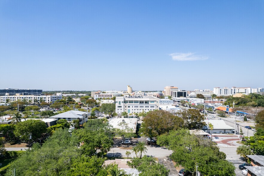 More Photos Of 7301 SW 57th Ct, South Miami Office For Sale