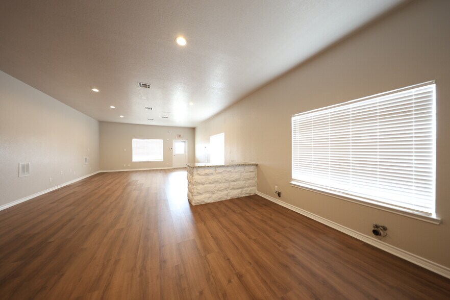 More Photos Of 3901 E Stan Schlueter Loop, Killeen Office For Lease