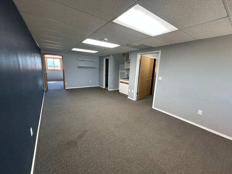 More Photos Of 201 Murray St, Niwot Warehouse For Lease