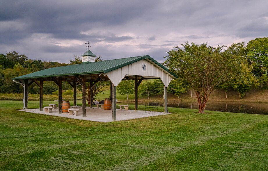 More Photos Of 670 Wyo Rd, Mocksville Specialty For Sale