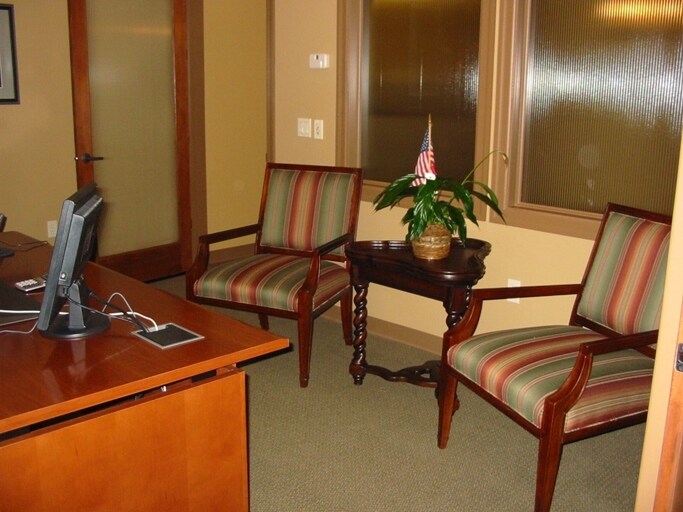 More Photos Of 133 E 50th St, Garden City Loft Creative Space For Sale