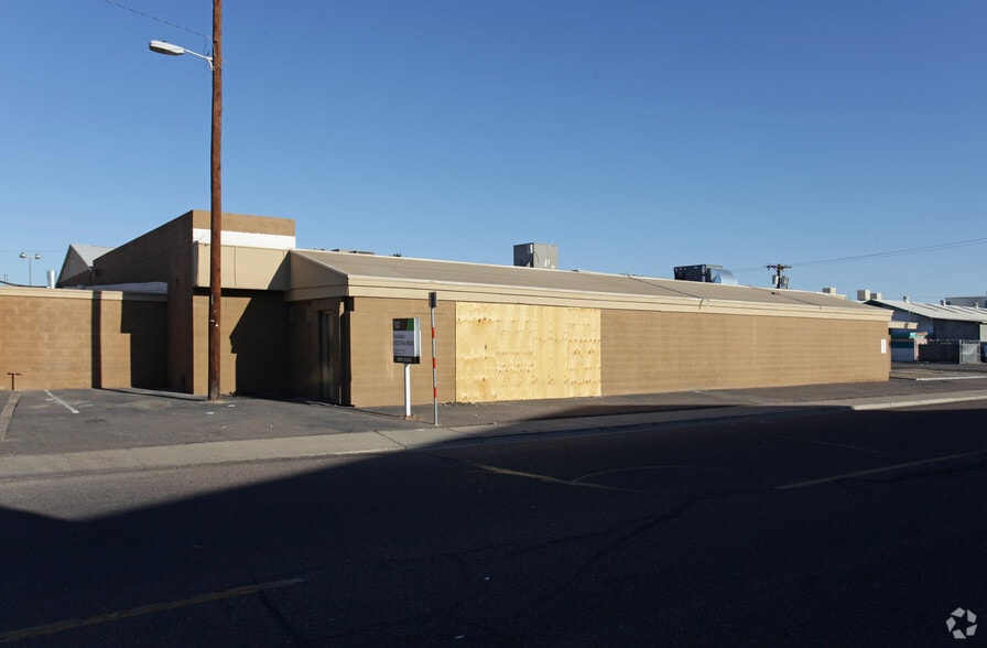 Primary Photo Of 3825 N 39th Ave, Phoenix Manufacturing For Sale