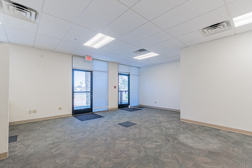 More Photos Of 2550 S 4th Ave, Yuma Freestanding For Lease