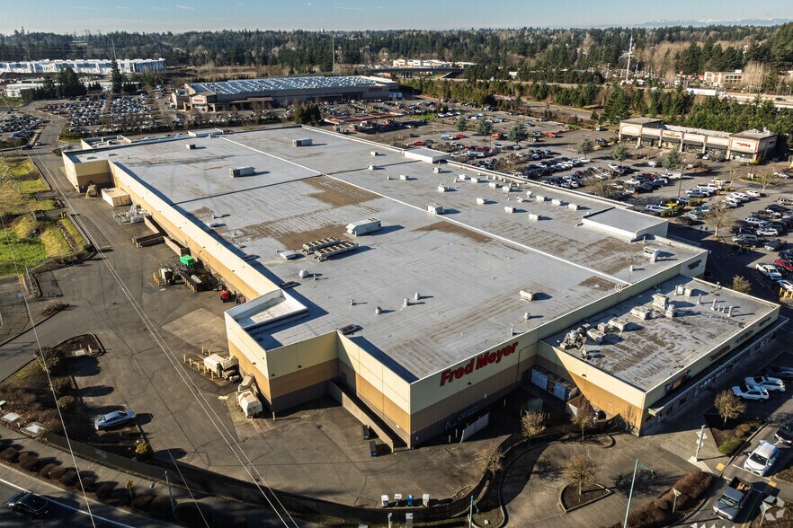 More Photos Of 16735 SE 272nd St, Covington Freestanding For Lease