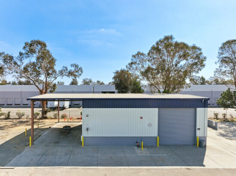 More Photos Of 45051 Industrial Dr, Fremont Warehouse For Lease