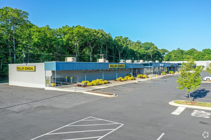 More Photos Of 439-489 N Cannon Blvd, Kannapolis Unknown For Lease