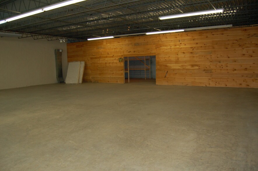 More Photos Of 146 Depot St, Blue Ridge Storefront Retail Office For Sale