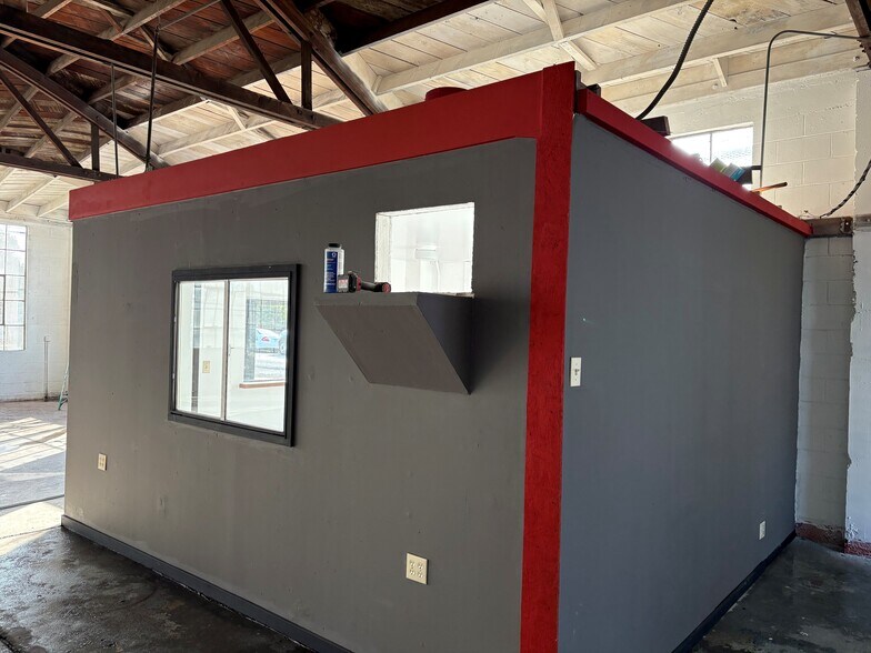 More Photos Of 503 Maine St, Vallejo Auto Repair For Lease