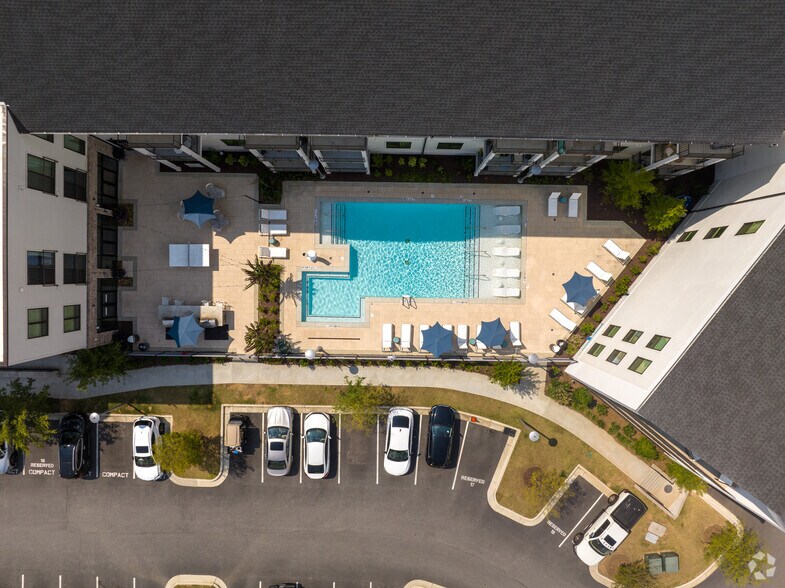 More Photos Of 4255 Suwanee Dam Rd, Suwanee Apartments For Lease