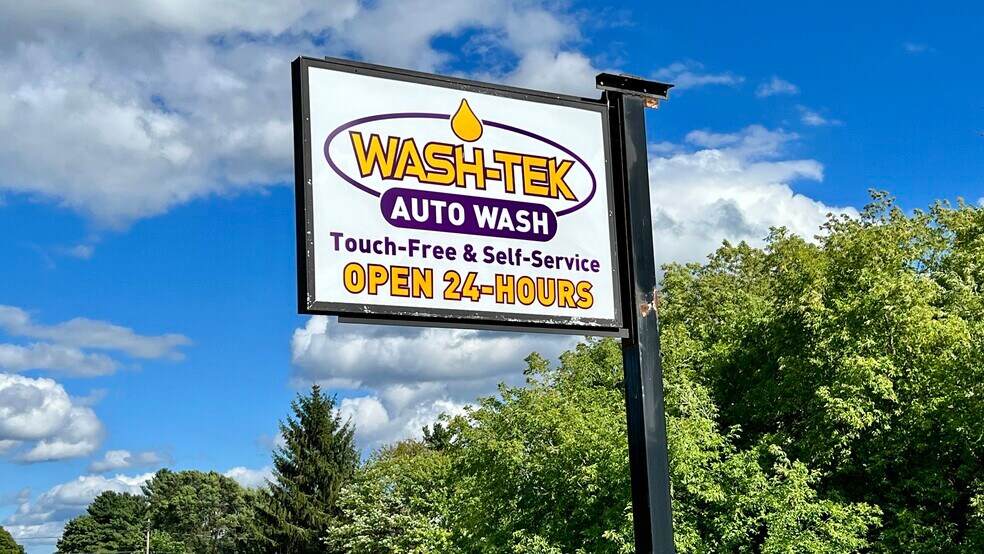 More Photos Of 503 W 7th St, Evart Carwash For Sale