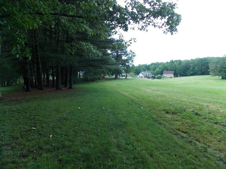 More Photos Of 60 Raymond Dr, Arden Land For Sale