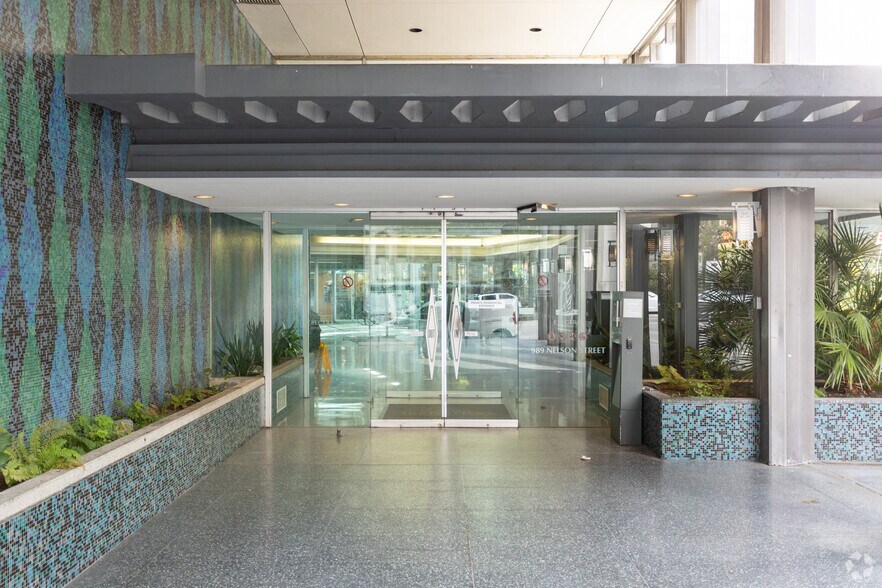 More Photos Of 989 Nelson St, Vancouver Apartments For Sale