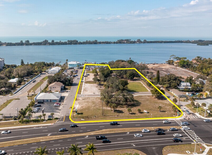 More Photos Of 135 Bayview Dr, Osprey Land For Sale