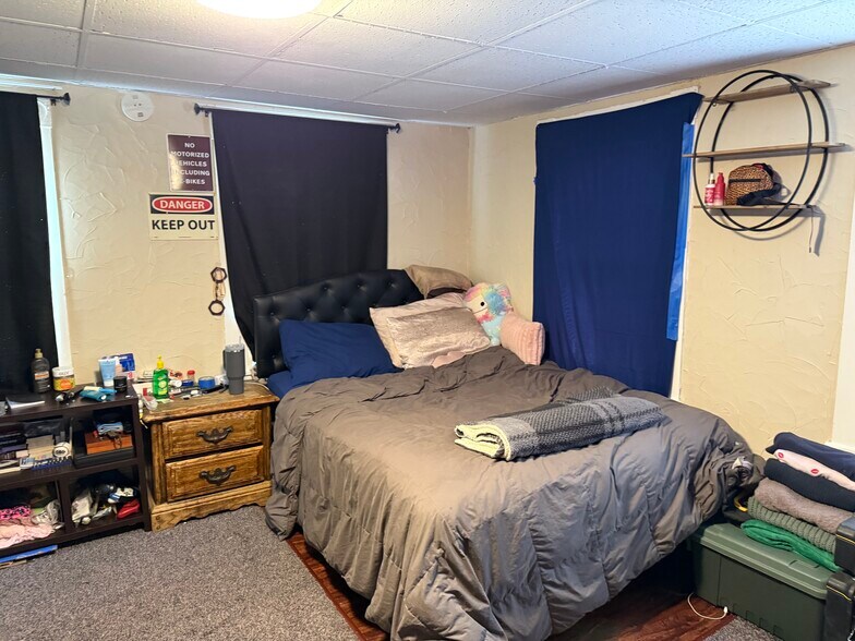 More Photos Of 34 Montvale Ave, Stoneham Apartments For Sale