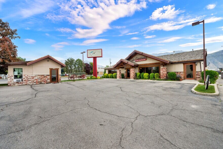 More Photos Of 340 E 1200 S, Orem Restaurant For Sale