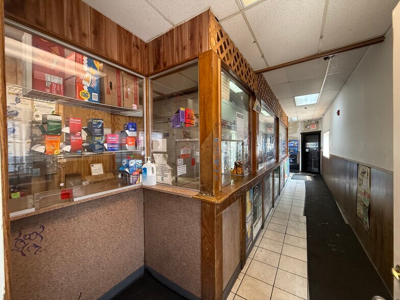 More Photos Of , Philadelphia General Retail For Sale