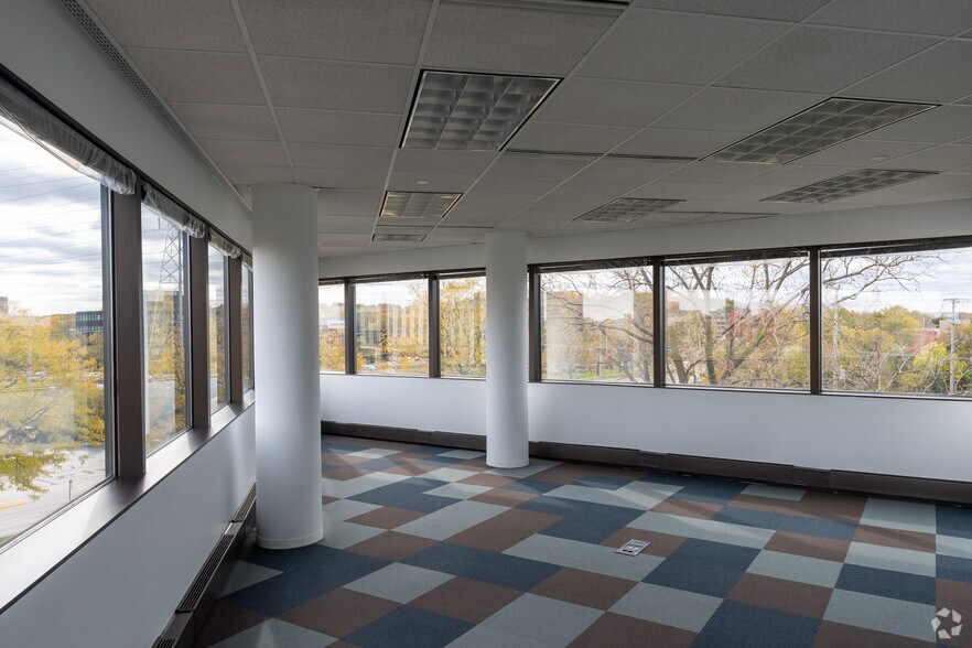 Photo of 4th Floor Ste 440