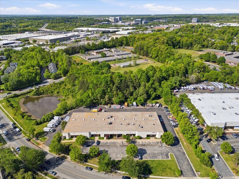 More Photos Of 3309-3311 Hubbard Rd, Hyattsville Industrial For Lease