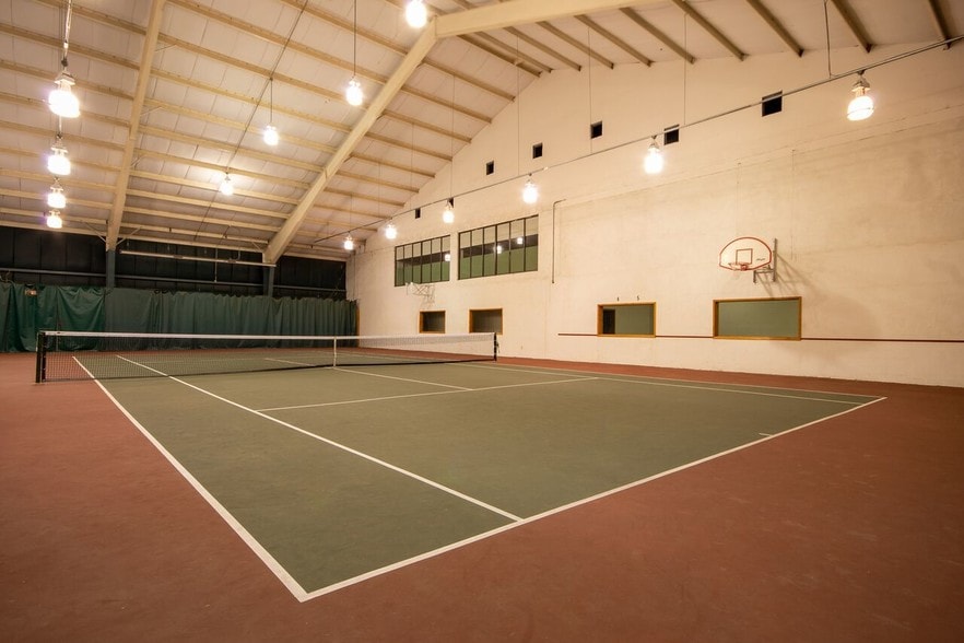 More Photos Of 427 Margaret St, Plattsburgh General Retail For Sale