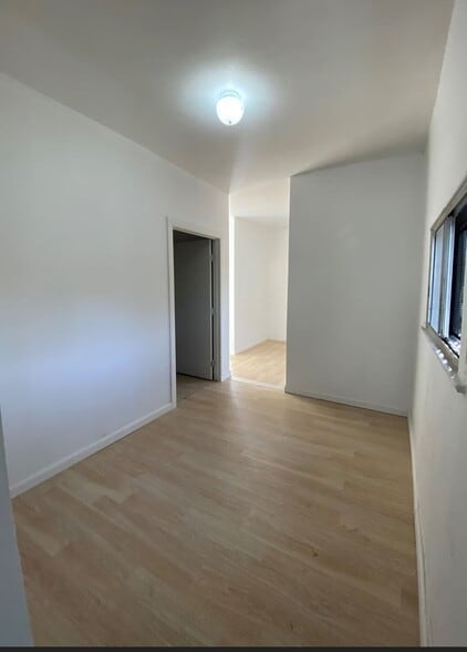 More Photos Of 5324-5326 Pacific Blvd, Huntington Park Manufacturing For Sale