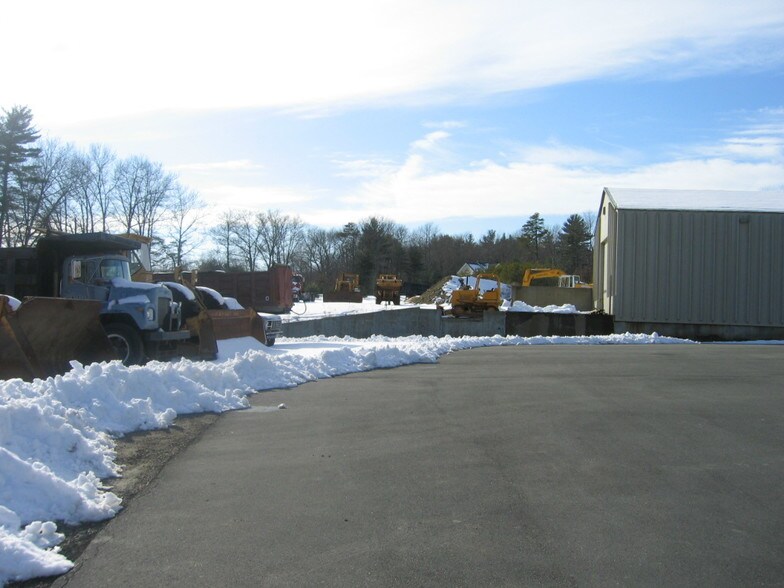 More Photos Of 200 Center St, Bellingham Flex For Lease