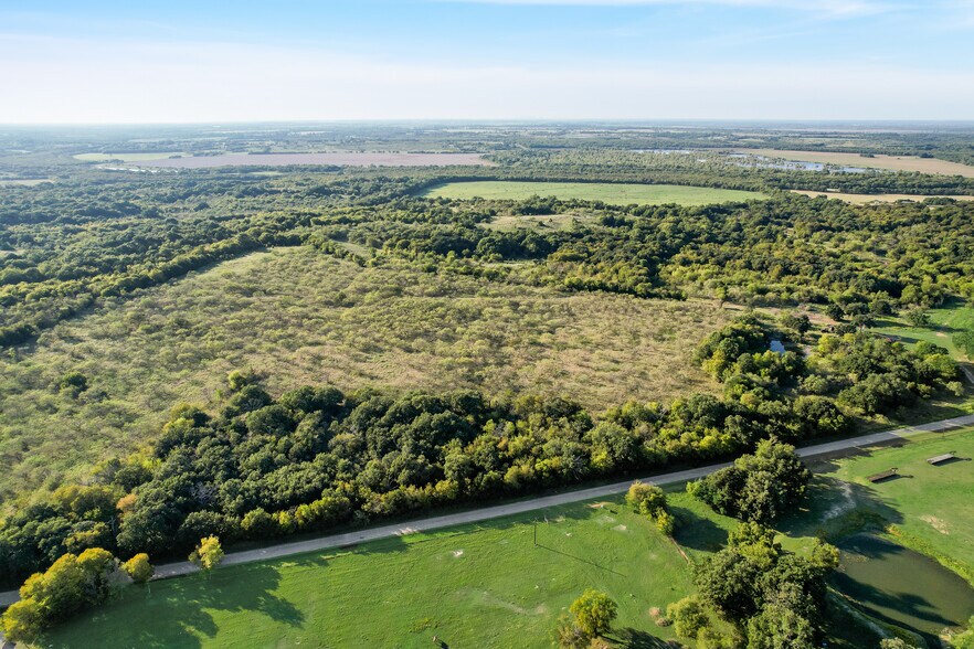 More Photos Of 749 Stacks Rd, Ennis Land For Sale