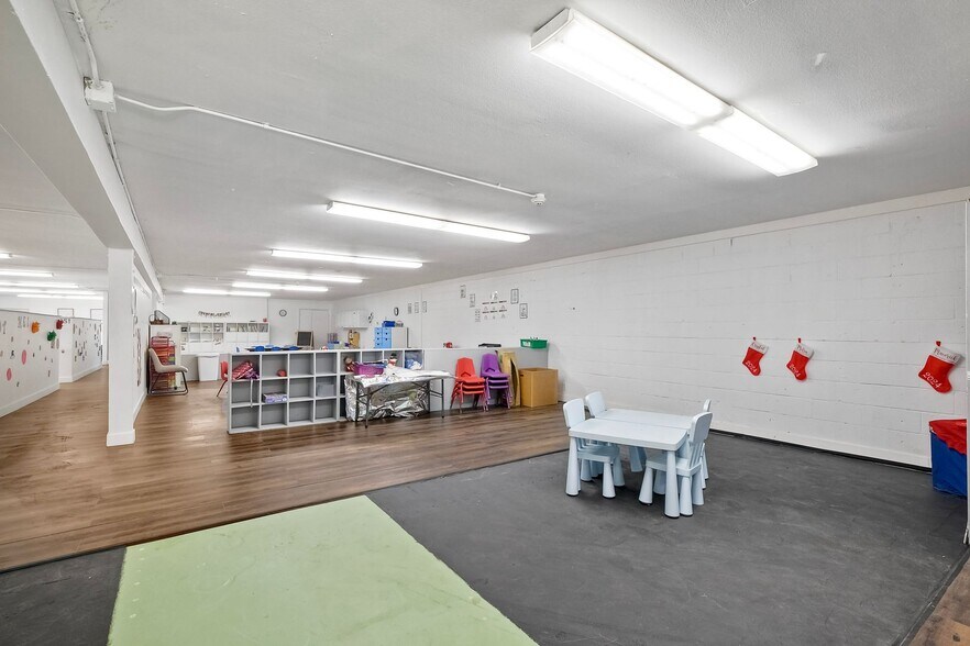 More Photos Of 855 Barham Dr, San Marcos Religious Facility For Lease