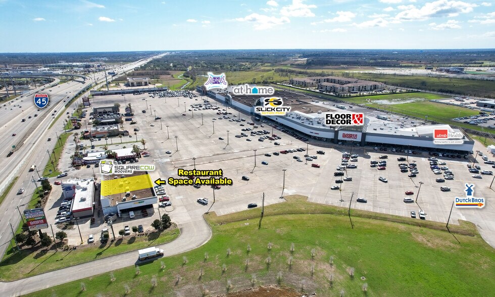 More Photos Of 20730-20814 Gulf Fwy, Webster Unknown For Lease